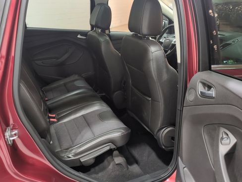 Used 2015 Ford Escape SE w/ SE Chrome Package FWD image 11