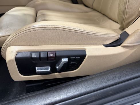 Used 2020 BMW 430i Convertible w/ Convenience Package RWD image 11