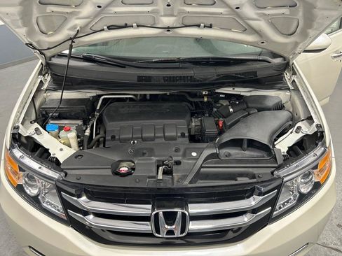 Used 2016 Honda Odyssey SE image 17
