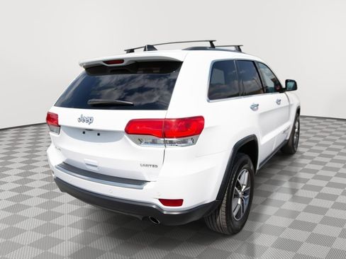 Used 2017 Jeep Grand Cherokee Limited AWD/4WD image 5
