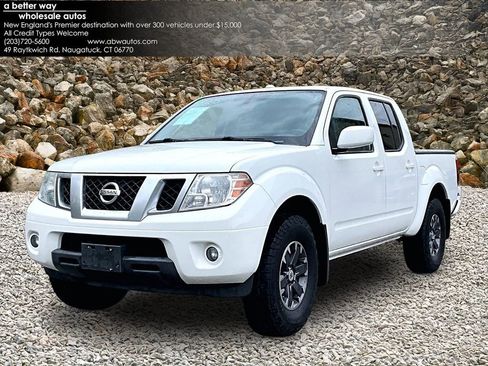 Used 2015 Nissan Frontier PRO-4X AWD/4WD image 1
