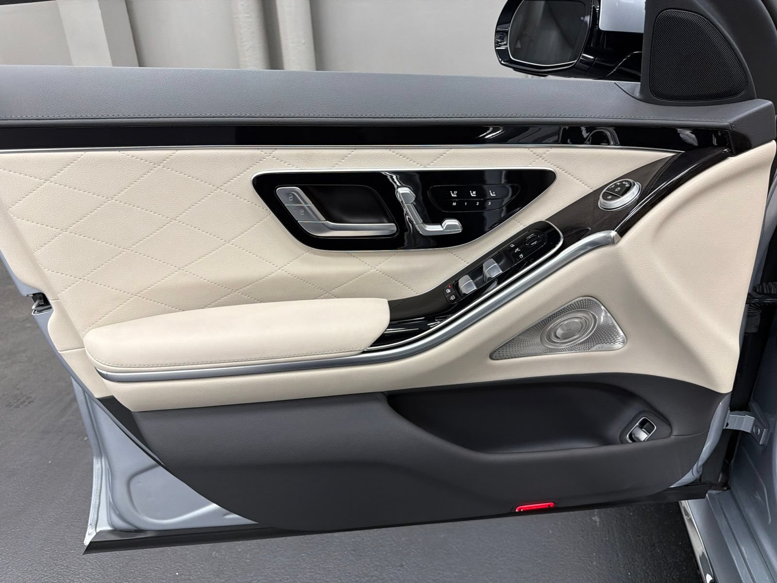 Certified 2023 Mercedes-Benz S 580 4MATIC Sedan image 20