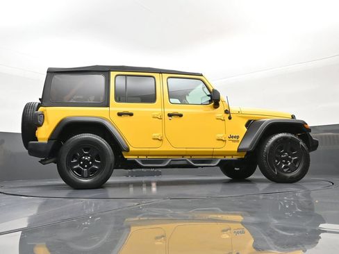 Used 2020 Jeep Wrangler Unlimited Sport AWD/4WD image 25