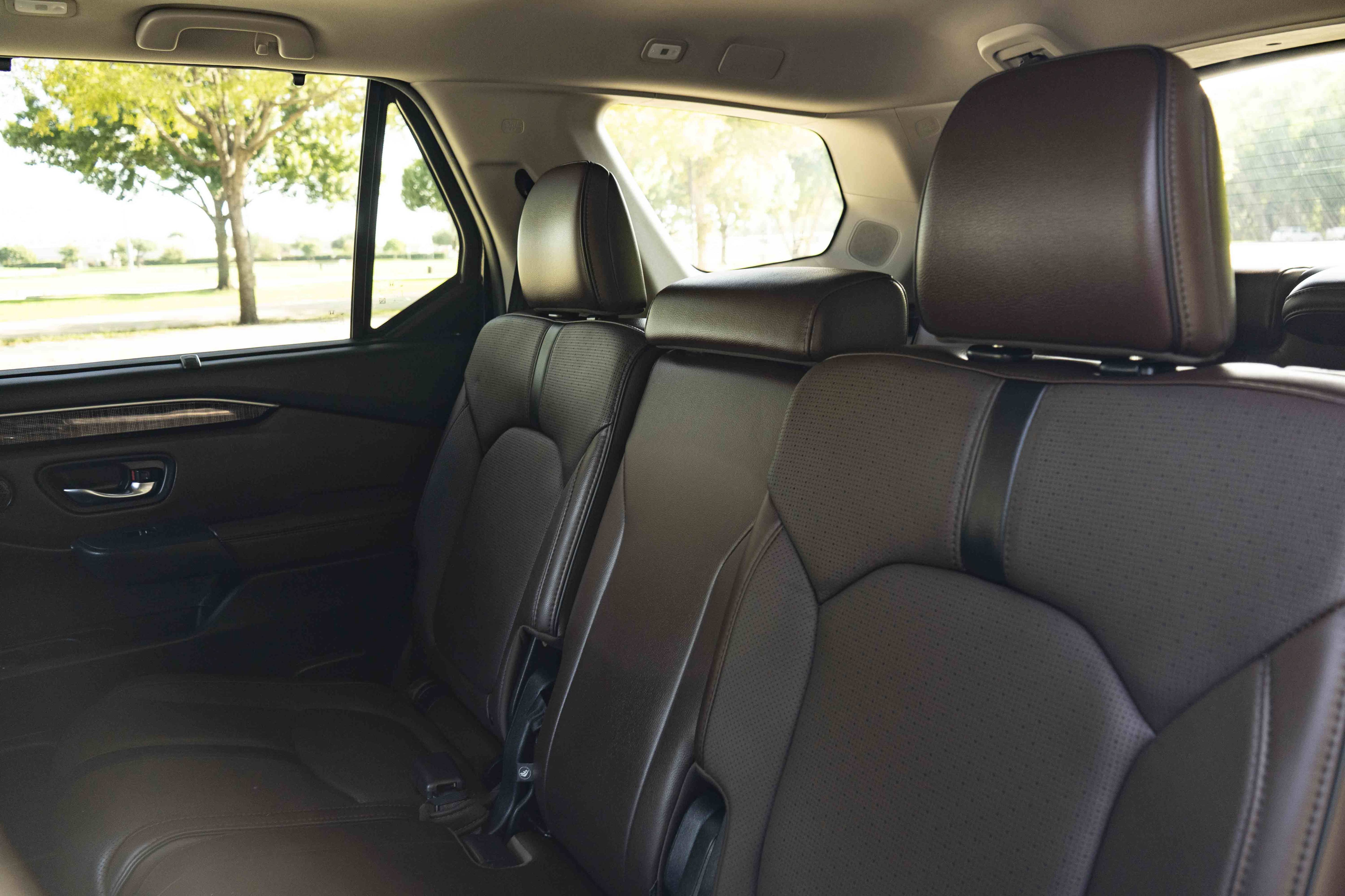 Used 2025 Honda Pilot Elite image 18
