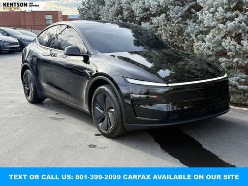 Used 2026 Tesla Model Y Long Range image 13