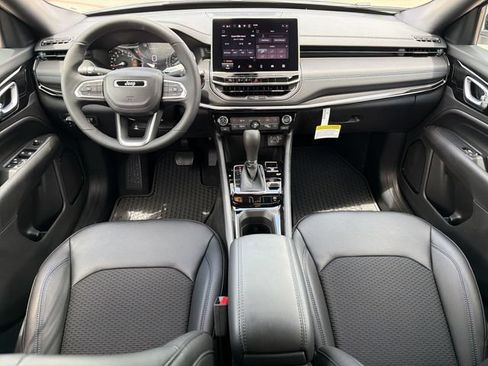New 2026 Jeep Compass Latitude AWD/4WD image 16