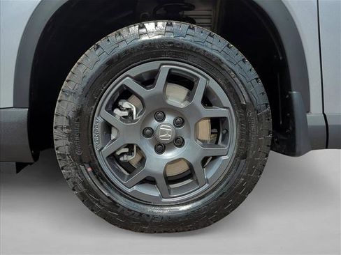 New 2025 Honda Pilot TrailSport image 11