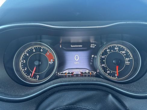 Used 2019 Jeep Cherokee Trailhawk w/ Comfort/Convenience Group image 13