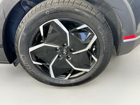 Used 2024 Hyundai Ioniq 5 SE RWD image 11