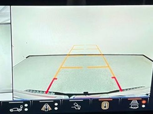 Used 2024 GMC Sierra 2500 AT4X image 37