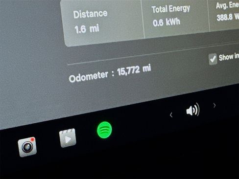 Used 2025 Tesla Model 3 Long Range image 12