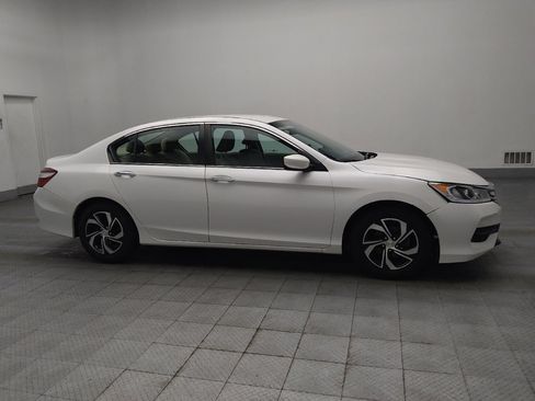 Used 2017 Honda Accord LX image 11