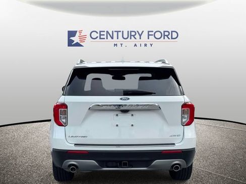 Certified 2023 Ford Explorer Limited w/ Limited Technology Package AWD/4WD image 3