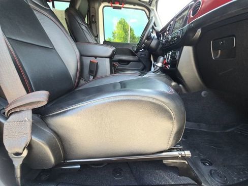 Used 2020 Jeep Gladiator Rubicon image 19