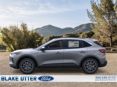 New 2026 Ford Escape SE image 3