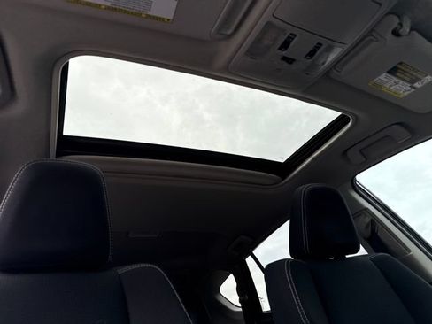Used 2018 Toyota RAV4 XLE w/ Plus Extra Value Package AWD/4WD image 19