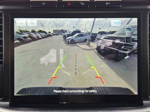 Used 2023 Ford F150 Lariat w/ FX4 Off-Road Package image 20