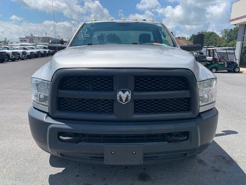 Used 2018 RAM 3500 Tradesman w/ Power & Remote Entry Group RWD image 2