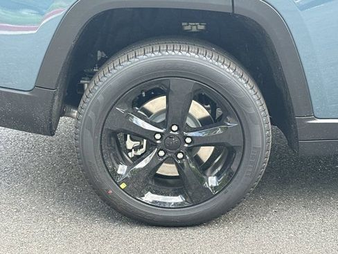 New 2026 Jeep Grand Cherokee L Limited RWD image 19