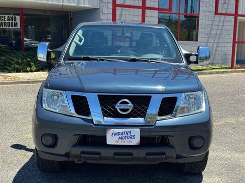 Used 2018 Nissan Frontier SV AWD/4WD image 8