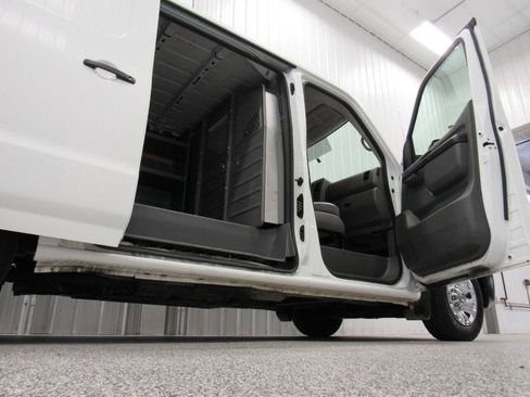 Used 2017 Nissan NV 3500 SV w/ Technology Package image 23