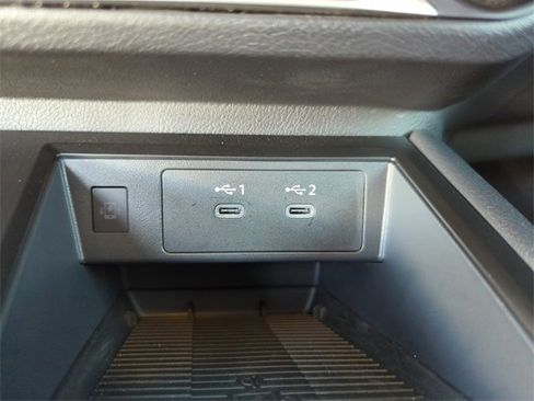 Certified 2025 Nissan Kicks SV w/ SV Premium Package image 30