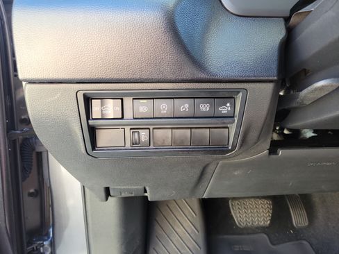Used 2022 Toyota Tundra SR5 RWD image 11