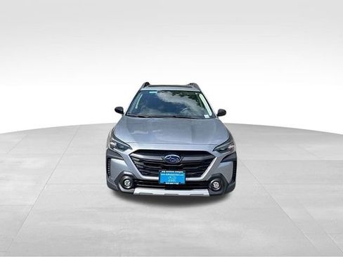New 2025 Subaru Outback Limited w/ Popular Package #2 image 3