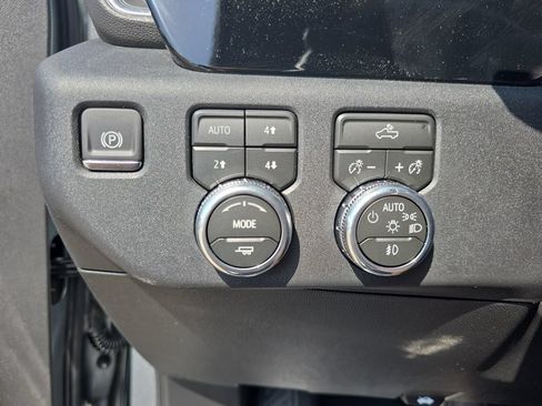 New 2026 GMC Sierra 1500 Elevation AWD/4WD image 26