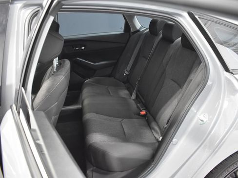 Used 2025 Honda Accord SE image 28