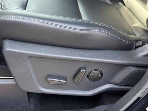 New 2026 Ford Bronco Outer Banks AWD/4WD image 13