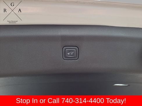 Used 2023 Buick Enclave Essence w/ Experience Buick Package AWD/4WD image 16