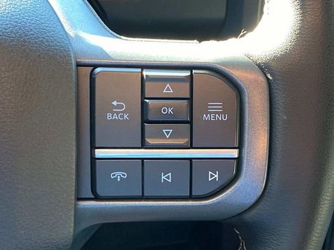 Used 2025 Ford F450 Lariat AWD/4WD image 19