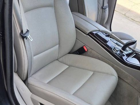 Used 2011 BMW 535i xDrive Sedan AWD/4WD image 65