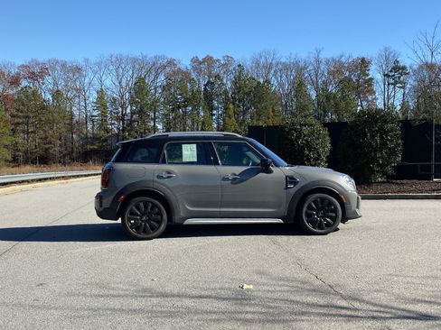 Used 2022 MINI Cooper Countryman image 5