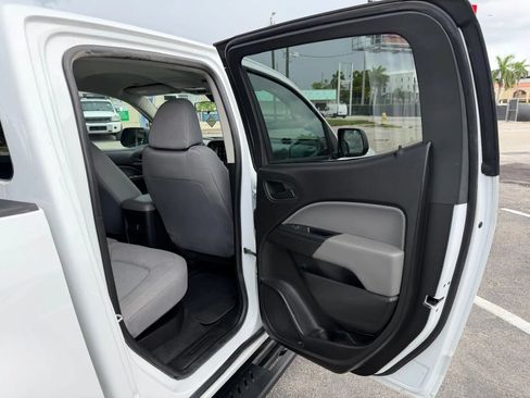 Used 2019 Chevrolet Colorado W/T w/ WT Convenience Package RWD image 23