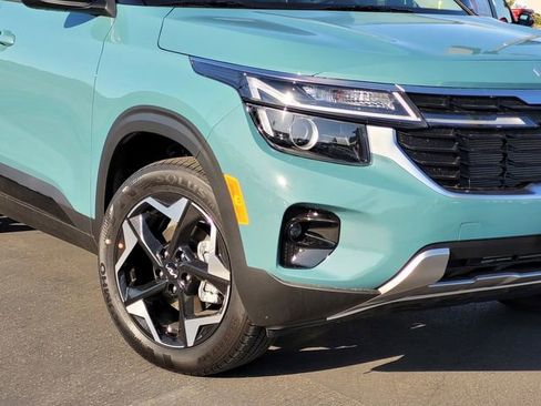 New 2026 Kia Seltos S FWD image 3