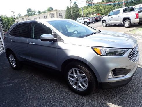 Used 2023 Ford Edge SEL w/ Convenience Package AWD/4WD image 11