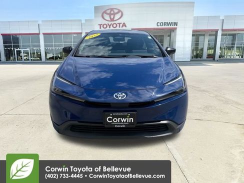 Used 2023 Toyota Prius LE FWD image 8