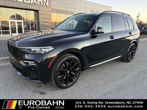 Used 2021 BMW X7 xDrive40i w/ M Sport Package image 22