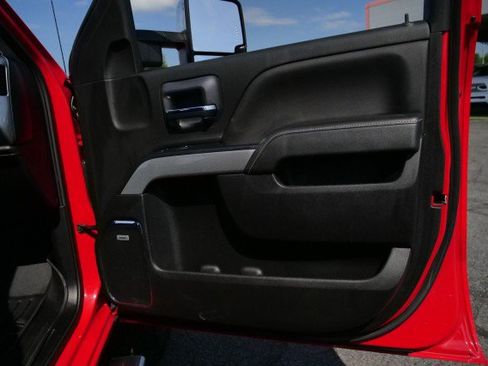 Used 2019 Chevrolet Silverado 2500 LTZ w/ Duramax Plus Package AWD/4WD image 42