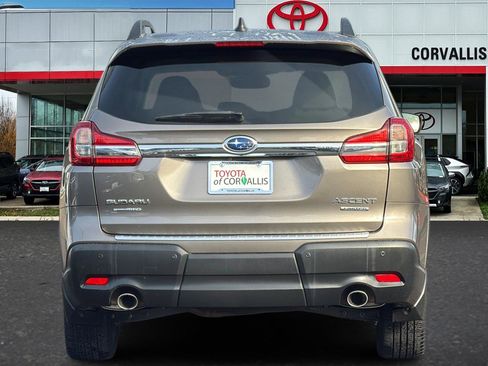 Used 2021 Subaru Ascent Limited w/ Technology Package image 5