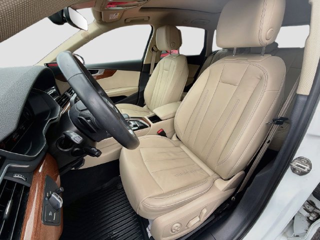 Used 2023 Audi A4 2.0T allroad Premium Plus AWD/4WD image 11