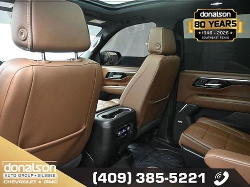 Used 2025 Chevrolet Tahoe High Country image 11