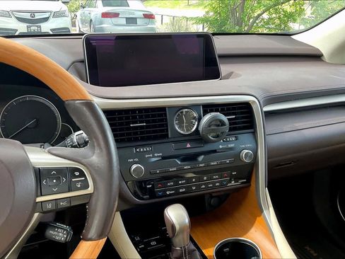 Used 2019 Lexus RX 350 AWD w/ Navigation Package image 7