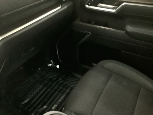 New 2026 GMC Sierra 2500 SLE w/ Max Trailering Package image 24