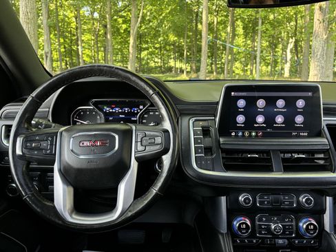 Used 2021 GMC Yukon SLT w/ SLT Luxury Plus Package AWD/4WD image 35