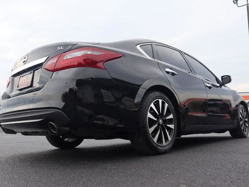 Used 2018 Nissan Altima 2.5 SL FWD image 18