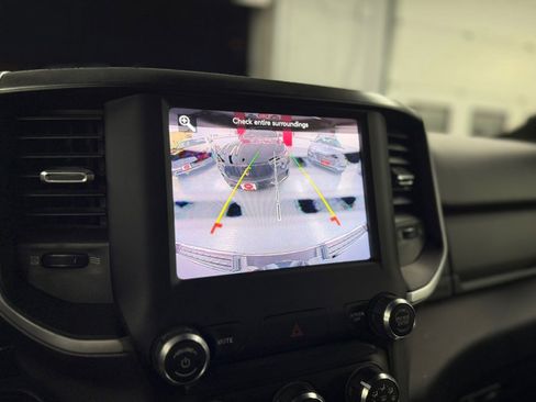 Used 2021 RAM 1500 Big Horn image 24