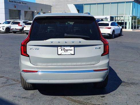New 2026 Volvo XC90 B6 Plus w/ Protection Package Premier image 36